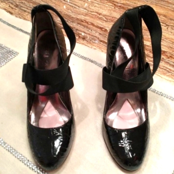 Paris Hilton shoes - Picture 3 of 6